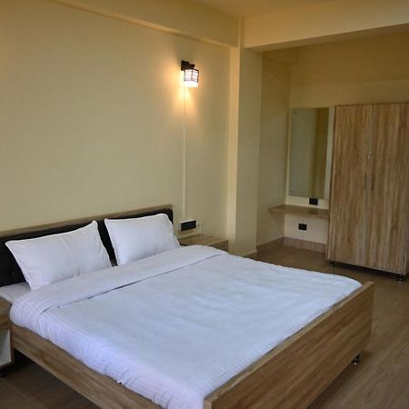Treetops Residency Шилонг Екстериор снимка