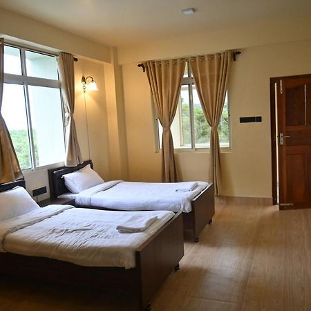 Treetops Residency Шилонг Екстериор снимка